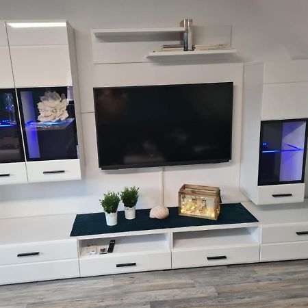 Exklusive Ferienwohnung Nahe Der Nordsee Wesselburen Ngoại thất bức ảnh
